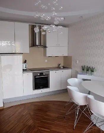 Apartment Apartament Lisi Jar *